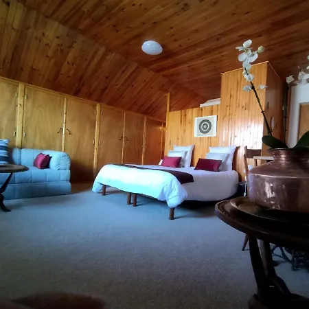 Nomad Alp Bed & Breakfast