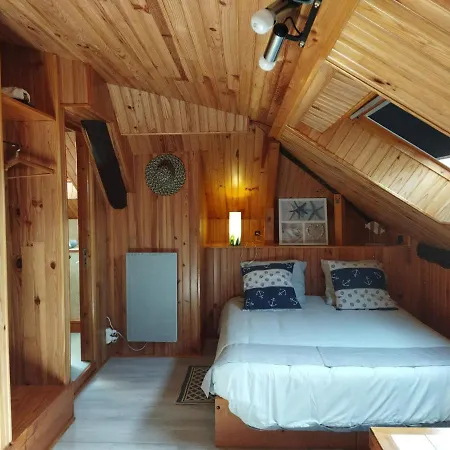 Nomad Alp Bed & Breakfast Marthod