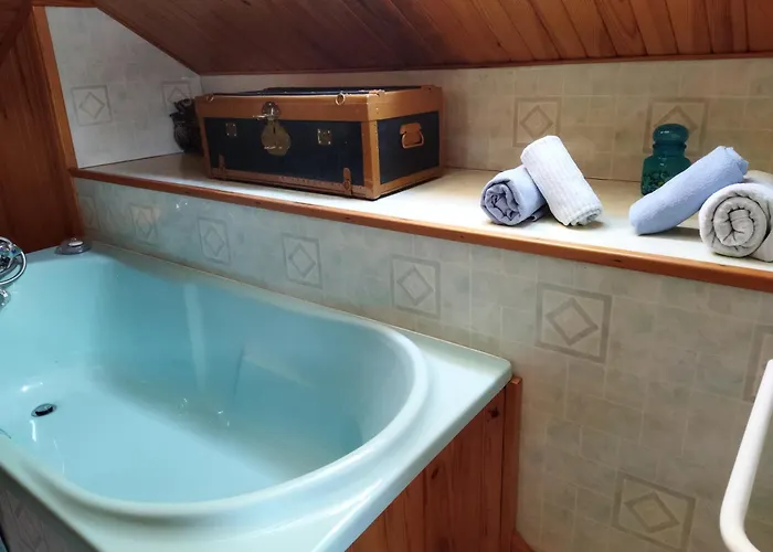 Nomad Alp Bed & Breakfast