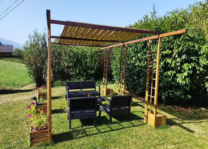 Nomad Alp Bed & Breakfast Marthod