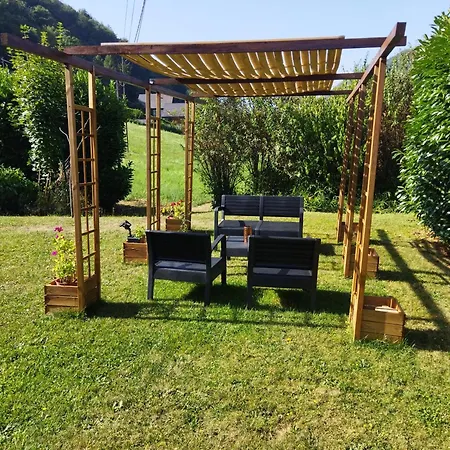 Nomad Alp Bed & Breakfast Marthod